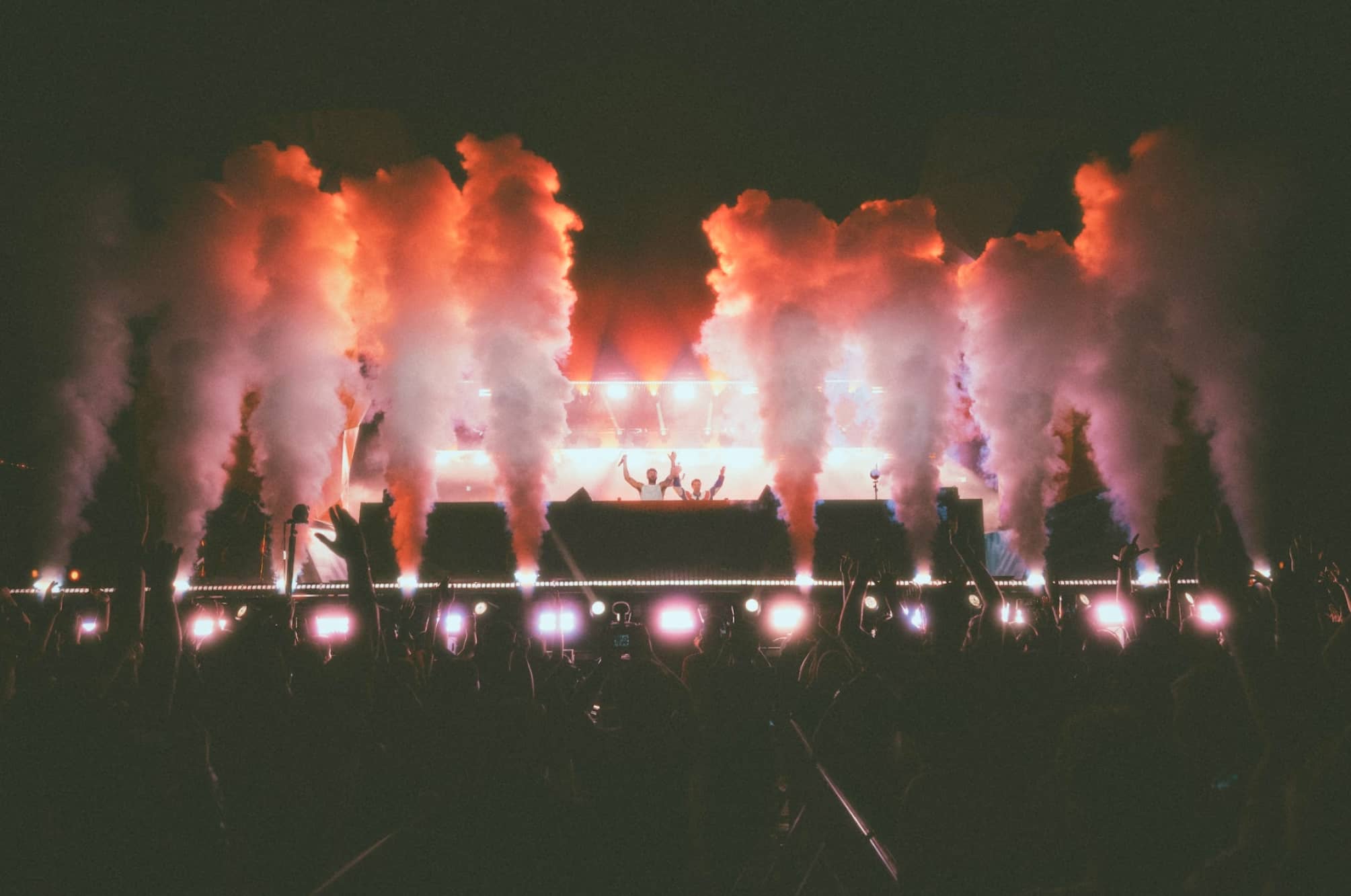 Worlds Away Festival: Where Digital Art Meets Musical Innovation